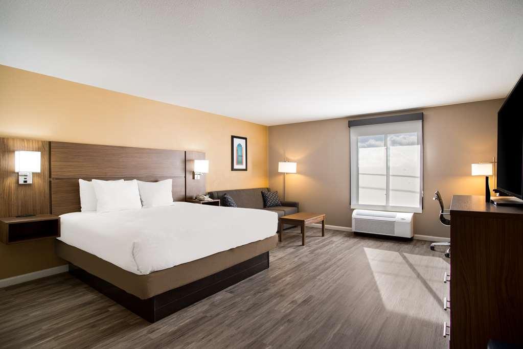 Western West 3* Gallup