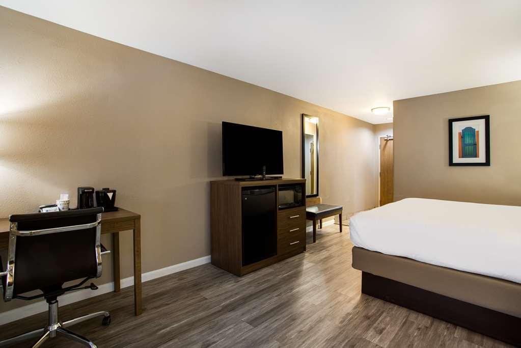 Western West Hotel 3*